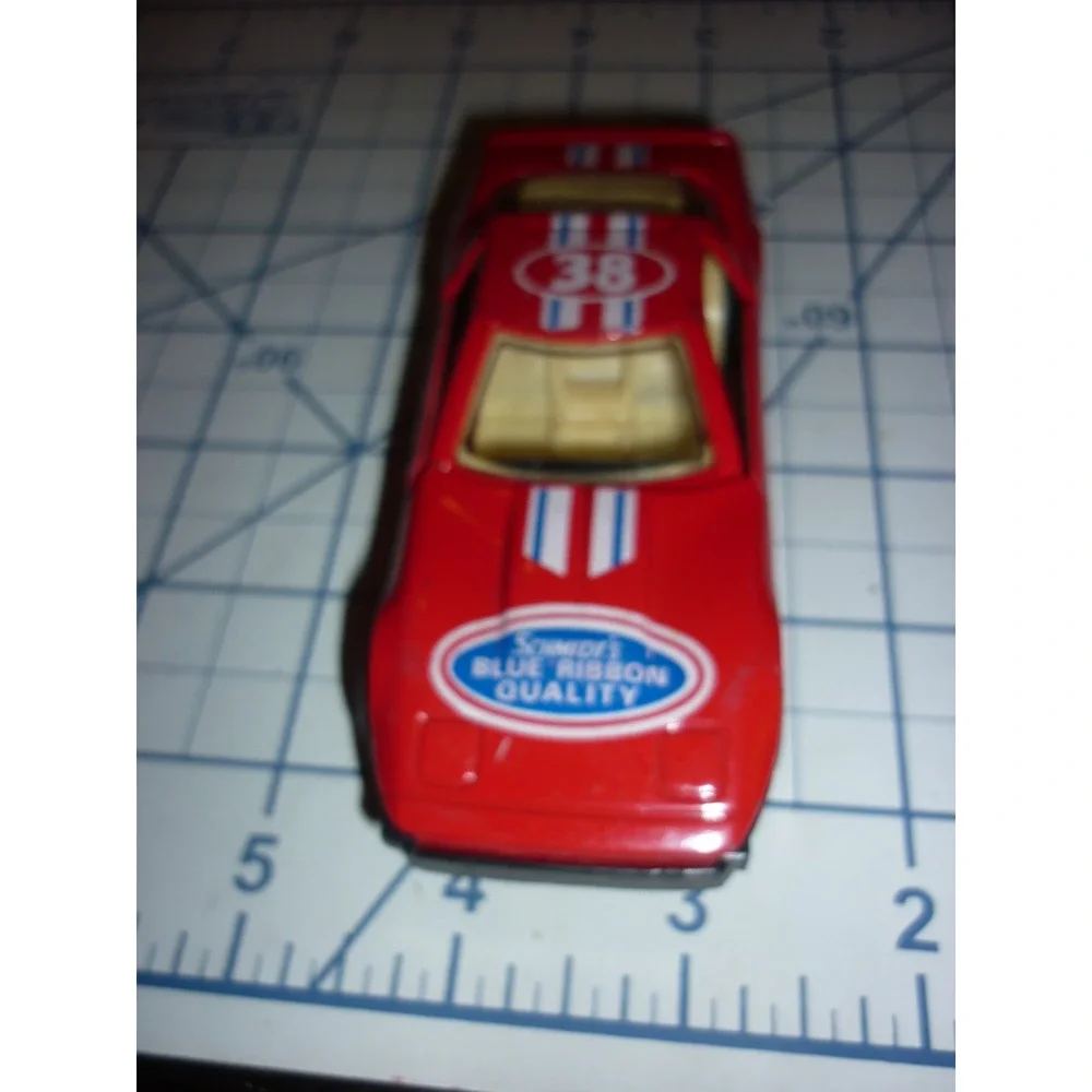 Schmidt's Blue Ribbon Quality Red Corvette C4 Diecast Toy Car #38‎ Opening Hood